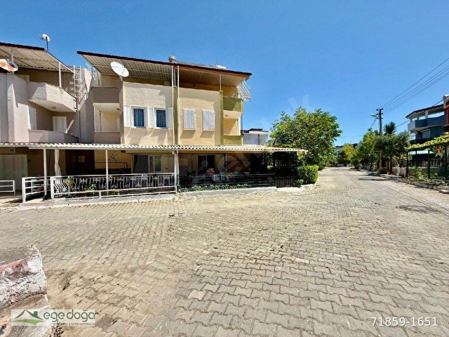 KUŞADASI SAHİLDE PLAJA 750M ÖNÜ AÇIK 4+1 BAHÇELİ SATILIK YAZLIK - Görsel 2
