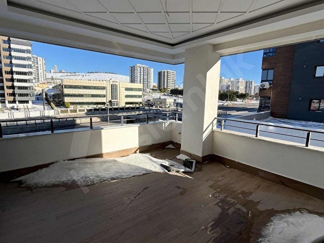 FISTIKLIK MAHALLESİNDE SATLIK ULTRA LÜKS 3,5+1 DAİRE - Görsel 7