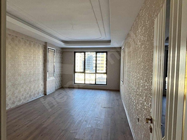 FISTIKLIK MAHALLESİNDE SATLIK ULTRA LÜKS 3,5+1 DAİRE