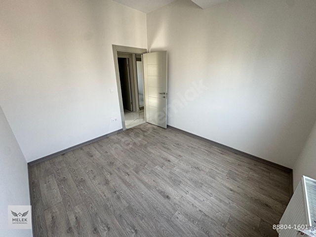 Kozyatağı Bayar Cad. Yakın 2+1 81m2 NET, Ebeveynli, Balkonlu - Görsel 15