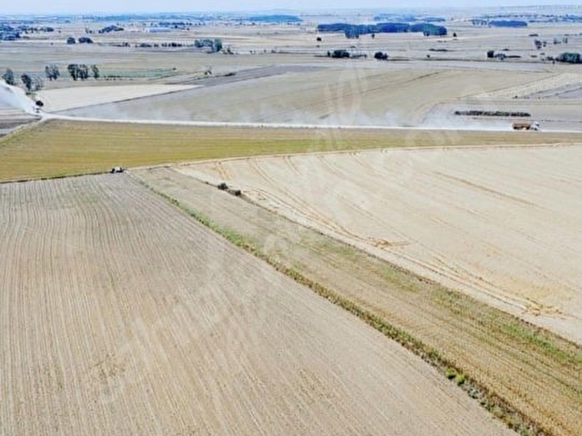 LÜLEBURGAZ OVACIKTA HARİKA MANZARALI 380 M² - Görsel 2