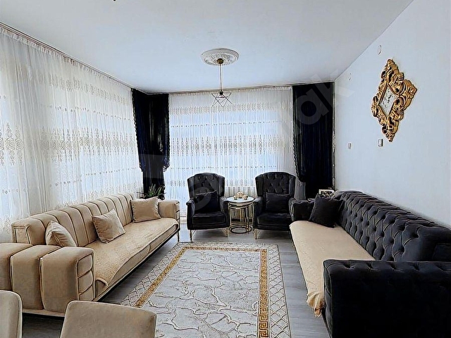 YILDIRIM EMLAKTAN BAHAR CADDESİ ÜZERİ 3+1 SATILIK DAİRE - Görsel 3