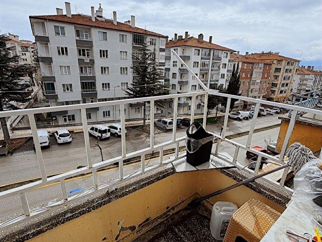 YILDIRIM EMLAKTAN BAHAR CADDESİ ÜZERİ 3+1 SATILIK DAİRE - Görsel 13