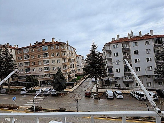 YILDIRIM EMLAKTAN BAHAR CADDESİ ÜZERİ 3+1 SATILIK DAİRE - Görsel 21