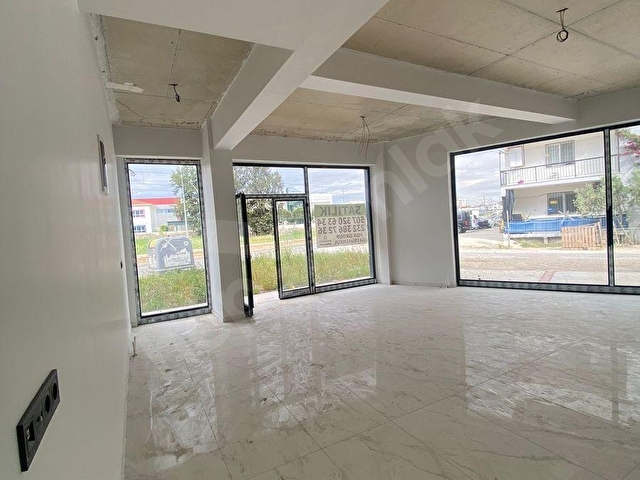 ÇİĞLİ BALATÇIK TRAMVAY YOLUNA SIFIR SATILIK KÖŞE DÜKKAN - Görsel 4