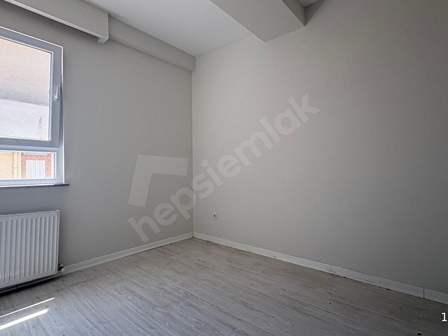 Yeni Binada Metroya Yakın Ön Cephe 4 Kat 2+1 Daire - Görsel 20