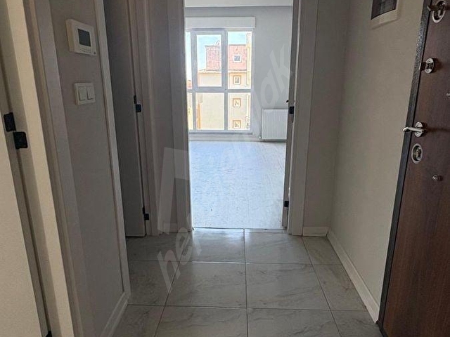 Yeni Binada Metroya Yakın Ön Cephe 4 Kat 2+1 Daire - Görsel 25
