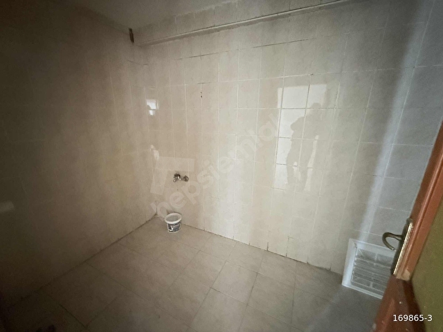 ARİA EMLAKDAN ARA KAT ZÜBEYDE HANIM MAH.SATILIK 2+1 BALKONLU - Görsel 12