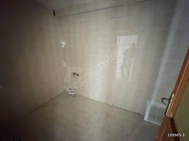 ARİA EMLAKDAN ARA KAT ZÜBEYDE HANIM MAH.SATILIK 2+1 BALKONLU - Görsel 14