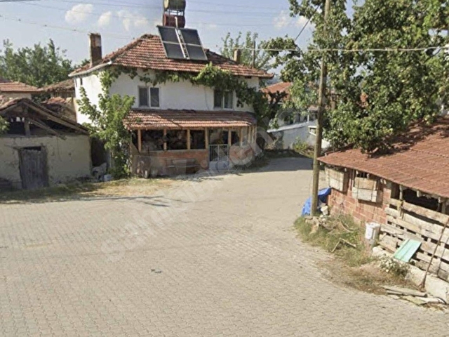 KOZZA GAYRİMENKUL ‘DEN BİLECİK YENIPAZAR CAFERLER KÖYÜNDE 396 m2 KÖY İÇİ İMARLI DATILIK BAHÇE - Görsel 2
