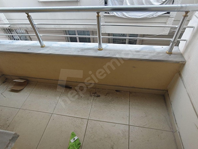 AKCABURGAZ okul yanı kiralık 2+1 daire - Görsel 4