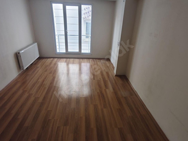 AKCABURGAZ okul yanı kiralık 2+1 daire - Görsel 8