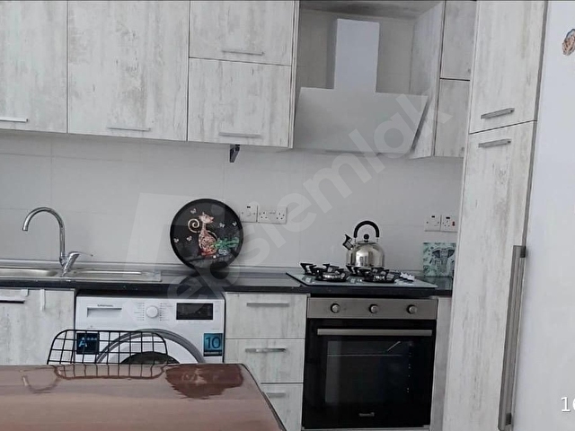 KUZEY KIBRISTA MAĞUSA TUZLA BÖLGESİNDE DAÜ VE GLABSİDESE YAKIN YATIRIMLIK 2+1 ACİL SATILIK DAİRE!! - Görsel 3
