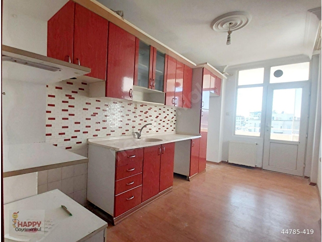 MAVİ BULVAR İKRAM YAKINI SATILIK 3+1 DOĞALGAZLI SAĞLAM DAİRE - Görsel 2