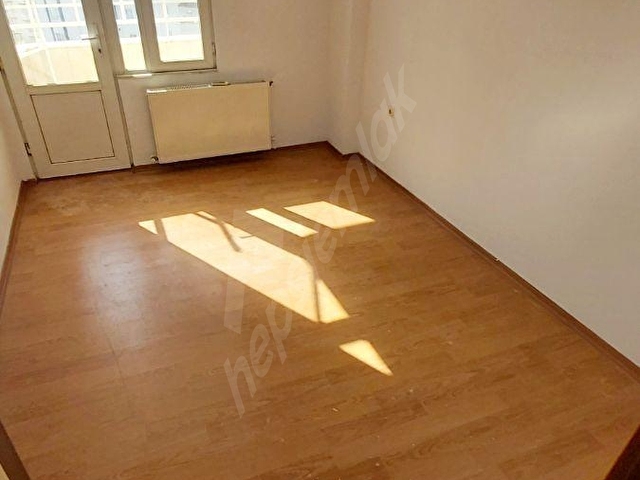 MAVİ BULVAR İKRAM YAKINI SATILIK 3+1 DOĞALGAZLI SAĞLAM DAİRE - Görsel 8