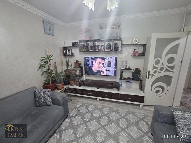 İSTİKLAL MAHALLESİN DE SATILIK DAİRE