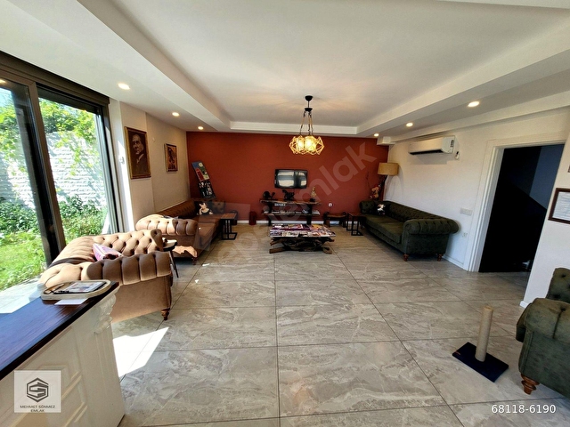 Kundu Turizm Yolunda 7+1 Havuzlu - Doğalgazlı Tripleks Villa - Görsel 5