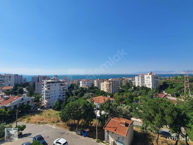 KÖROĞLU EMLAKTAN HUZUR MAHALLESİNDE GENİŞ DENİZ MANZARALI DAİRE