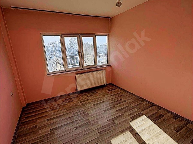 ZTR GROUP EMLAKTAN PAZAR YERİNDE KİRALIK 3+1 DAİRE - Görsel 6