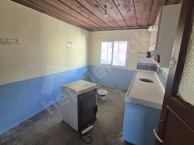 Akarca emlak satılık yayla evi ile dükkan acil - Görsel 6