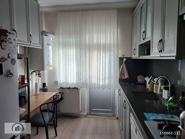 Naturadan*Metro-Hastane-Okul Yakını*Bağımsız Yapılı 3.Kat 3+1