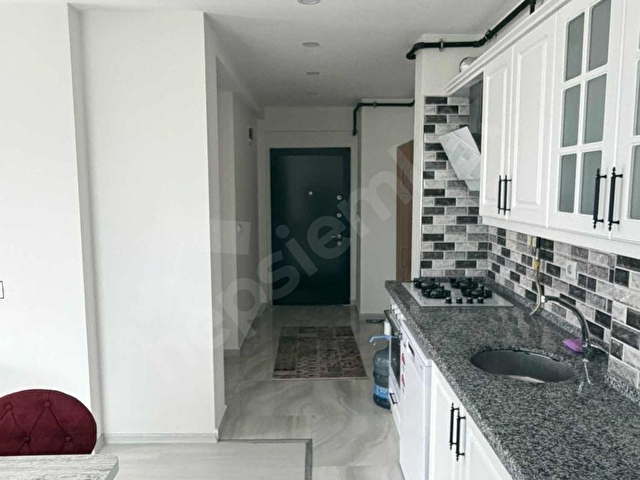 DURMAZERDEN KÖRFEZDE DENİZ MANZARALI EŞYALI SATILIK FIRSAT 1+1 - Görsel 2