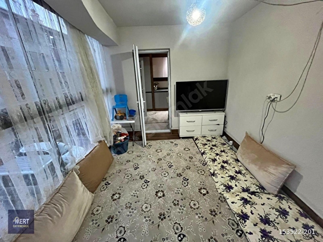 MERTDEN MENDERESDE BULVAR CEPHELİ MERKEZİ KONUMDA 3+1 DAİRE - Görsel 14