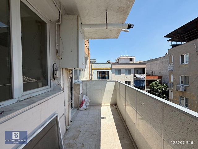 Buca Menderes Caddesinde Doğalgazlı Tadilatlı 3+1 Daire FIRSAT ! - Görsel 16