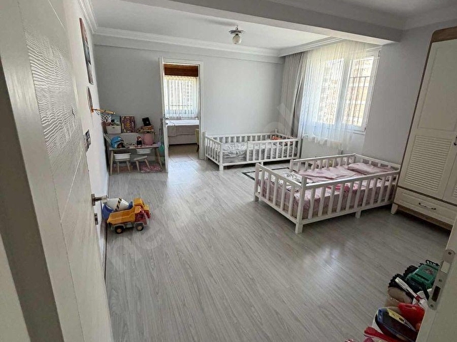 ÇEKMECE CADDESİ SATILIK BÖLÜNMÜŞ DUBLEKS - Görsel 13