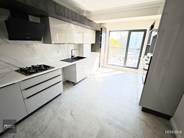 BAHÇELİEVLER SATILIK YENİ, DAİRE İÇİ ASANSÖRLÜ, OTOPARK, LÜX 4+1 DAİRE - Görsel 7