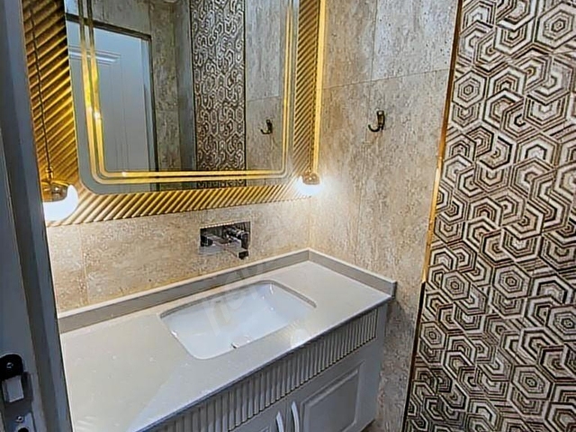 BEŞTEPEDE ARA KAT PARK CEPHE ANKASTRELİ 2.5+1 LÜX DAİRE - Görsel 16