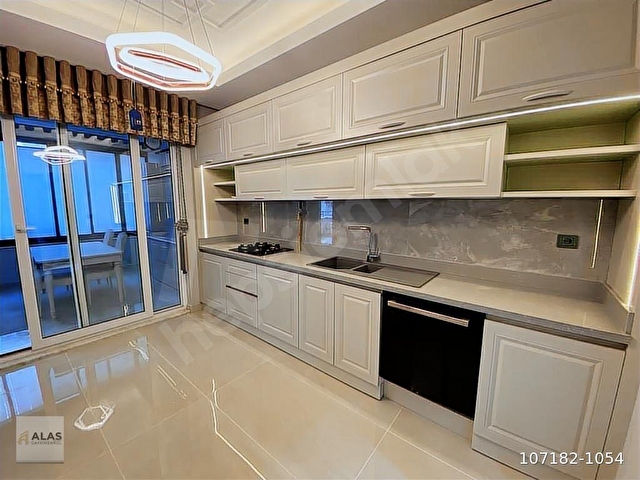 BEŞTEPEDE ARA KAT PARK CEPHE ANKASTRELİ 2.5+1 LÜX DAİRE - Görsel 5