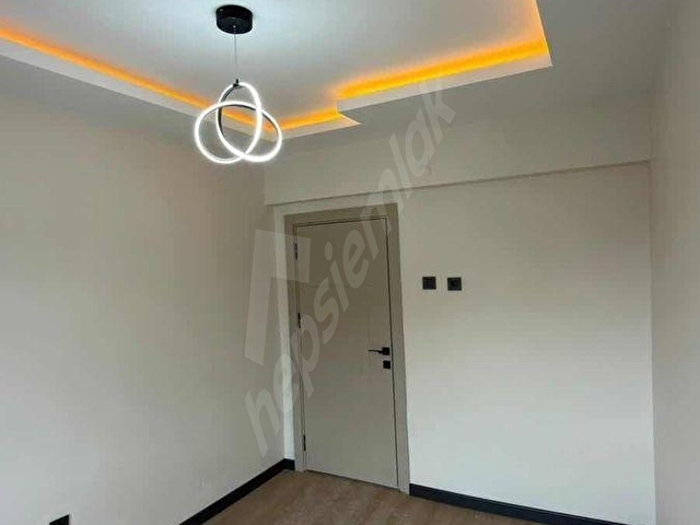EMLAKCIMDAN SİVRİHİSAR-1 CAD.ÜSTÜ İÇİ LÜX YAPILI FIRSAT DAİRE - Görsel 16