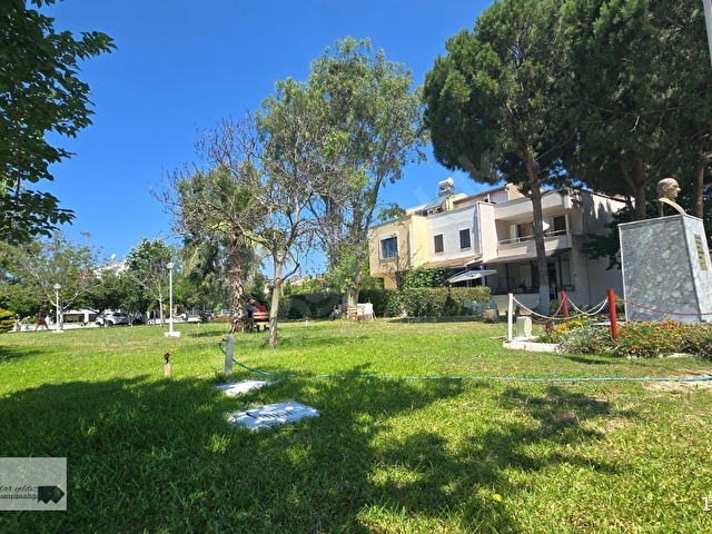 Kuşadası Üçgözler Sitesinde Köşe Konumlu 3+1 Dubleks Yazlık - Görsel 2