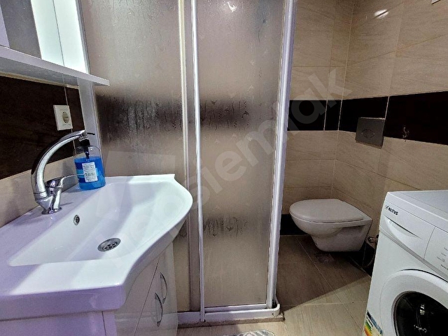İNCİLİPINARDA GENİŞ 2+1 ARAKAT SUIT DAİRE - Görsel 20