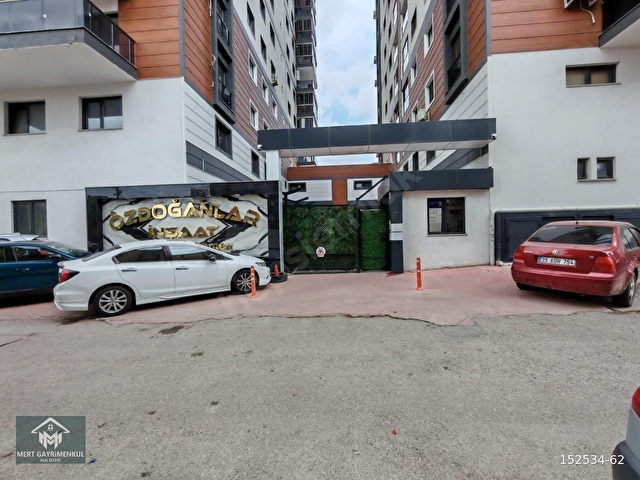 SATILIK 3+1 150M2 GENİŞ VE FERAH - EBEVEYN BANYOLU - ÇİFT BALKON - Görsel 2