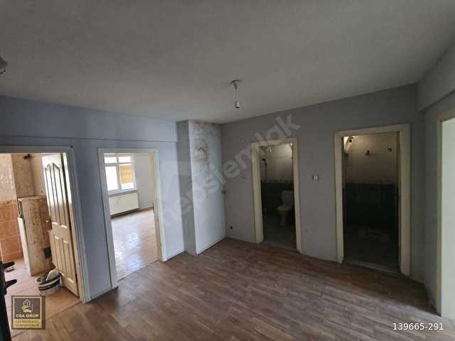 İnönü Mahallesinde Geniş Metrajlı 2+1 Kiralık Daire - Görsel 15