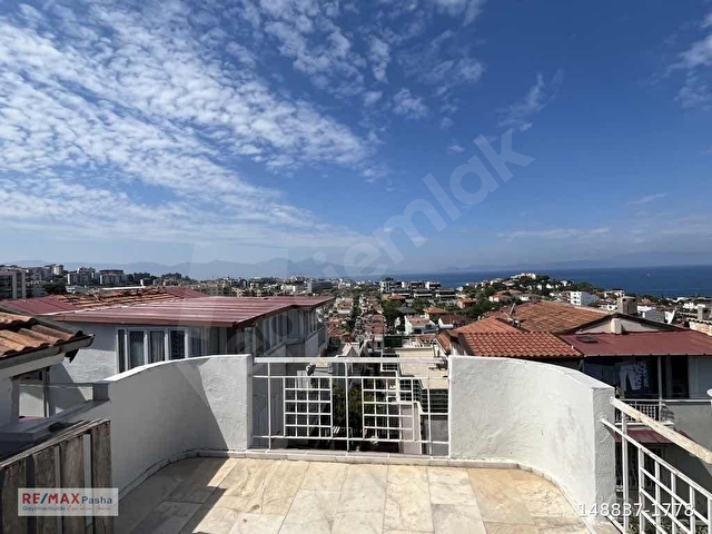 AYDINKENT SİTESİNDE BAHÇELİ DENİZ MANZARALI 3+1 TRİPLEKS VİLLA - Görsel 24