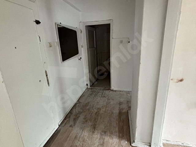 EKŞİN  CAD ÜZERİNDE KİRALIK 1+1 DAİRE - Görsel 8
