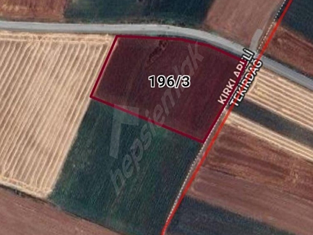 Lüleburgaz Ahmetbey’de Satılık 13.413m2 Müstakil Arazi