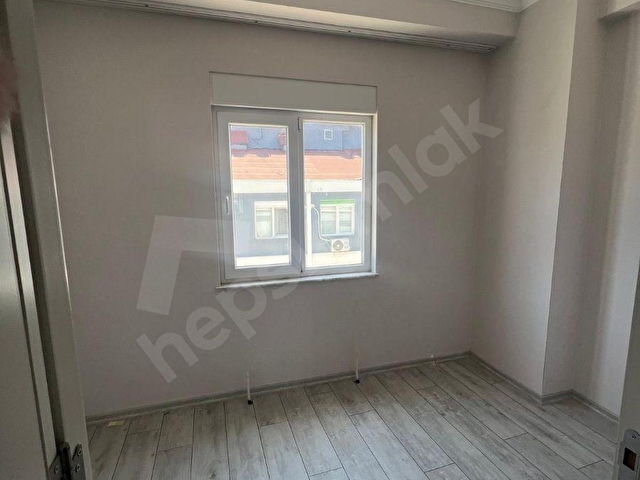 ERENKÖYDE KİRALIK 2+1 ASANSÖRLÜ 3.KAT AYRI MUTFAK DAİRE - Görsel 12