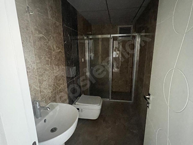 ERENKÖYDE KİRALIK 2+1 ASANSÖRLÜ 3.KAT AYRI MUTFAK DAİRE - Görsel 14