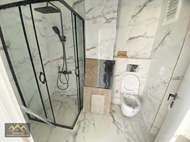 SRASÖĞÜTLER DE BALKONLU ÇOK GENİŞ YÜKSEK GİRİŞ 2+1 DAİRE - Görsel 7