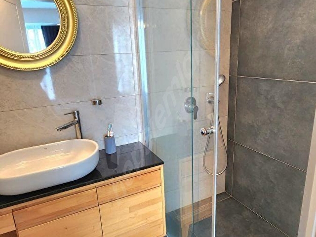 Girne Merkezde Lüks Eşyalı 2+1 Residence Daire - Görsel 8