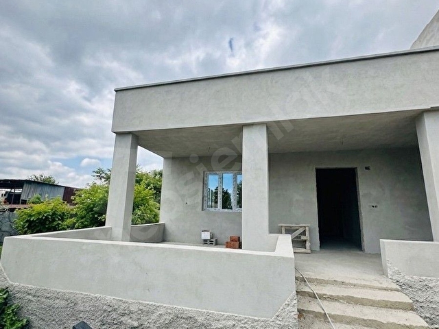 1056 m2 Arsa + 200 m2 MÜSTAKİL EV - Görsel 3