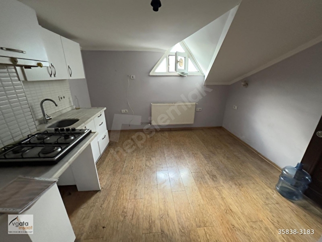 1 LEVENT METRO ARKASI KİRALIK ÇATI KATI 2+1 DAİRE - Görsel 21