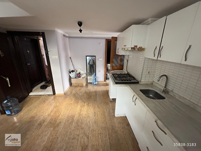 1 LEVENT METRO ARKASI KİRALIK ÇATI KATI 2+1 DAİRE - Görsel 24