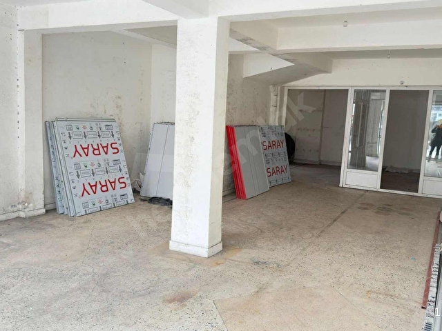 MÜKEMMEL KONUMDA KİRALIK İŞYERİ - Görsel 14