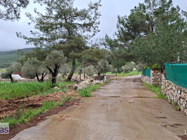 ACİL SATILIK GÜVENLİKLİ SİTEDE ELEKTRİK VE SUYU OLAN PARSEL - Görsel 8