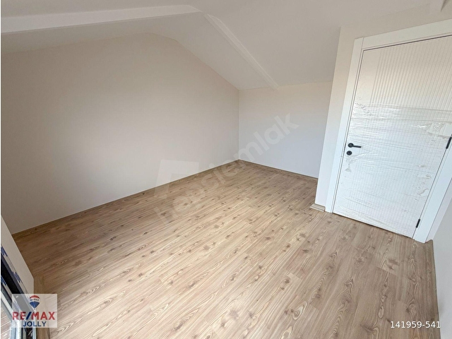 Urla Altıntaş Mahallesinde Kiralık Sıfır 3+1 Doğalgazlı Villa - Görsel 18